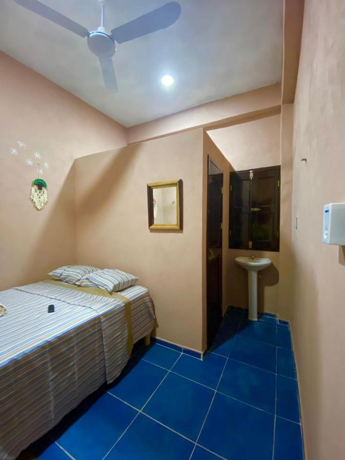 Casa Lol-Cab Hotel วัลลาโดลิด ภายนอก รูปภาพ
